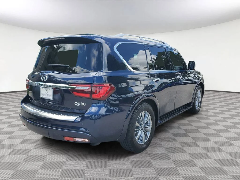 Used 2021 Blue INFINITI LUXE image 4