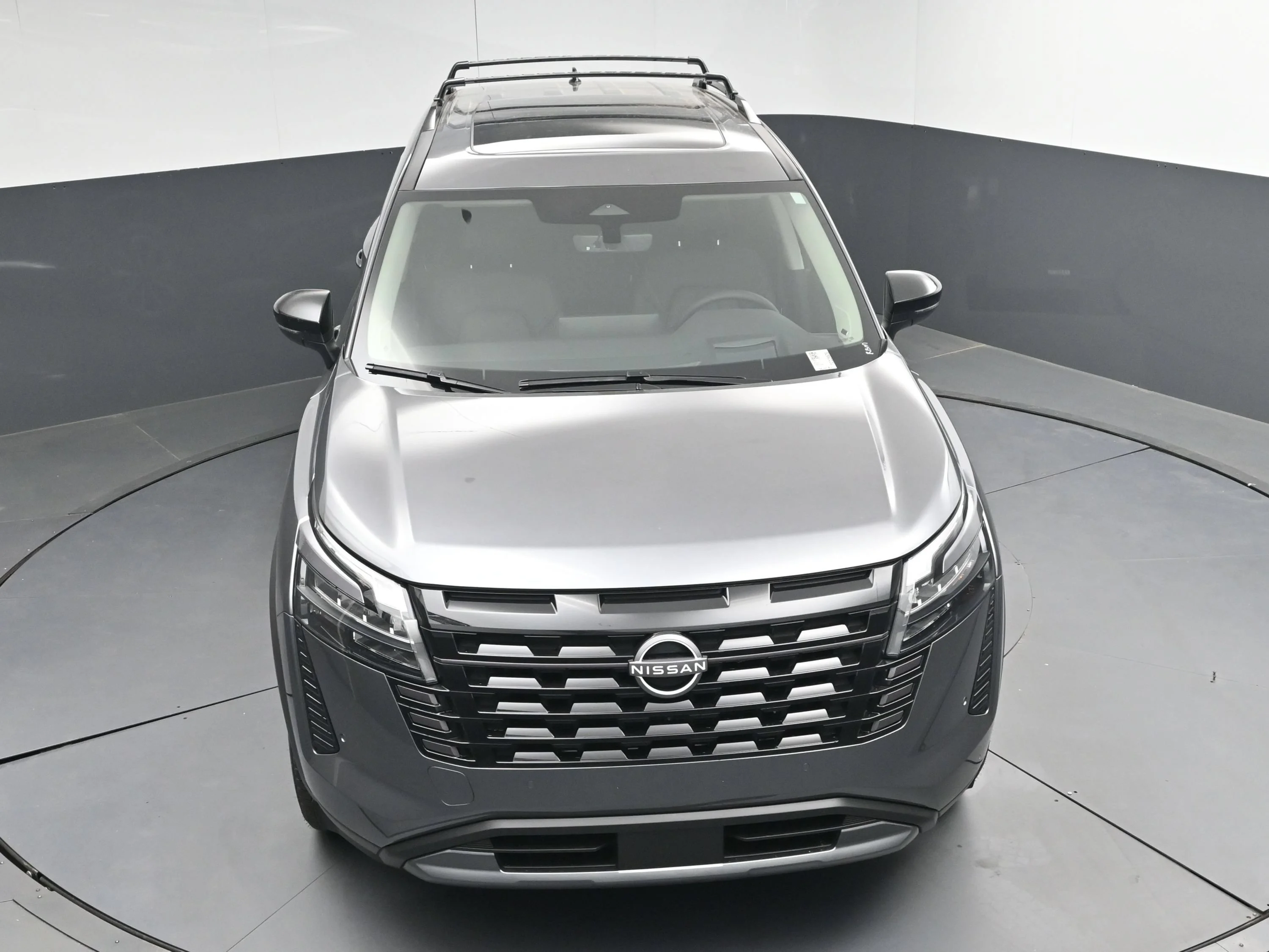 New 2026 Gun Metallic Nissan Platinum image 32