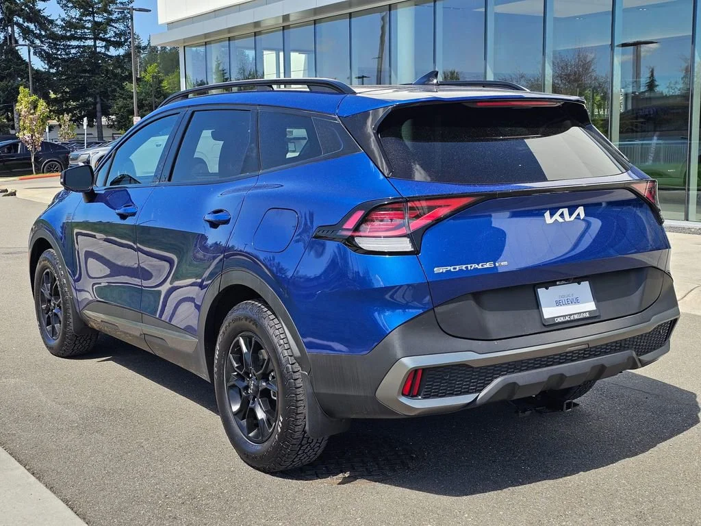 Used 2024  Kia X-Pro Prestige image 3