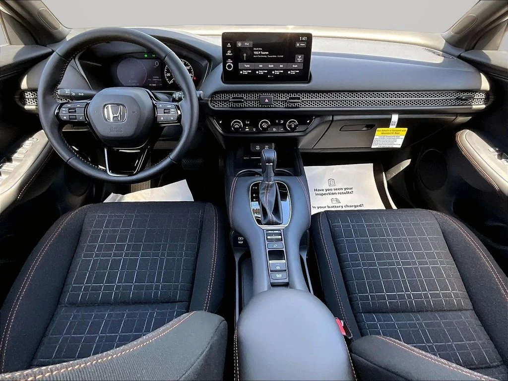 New 2027 Platinum White Pearl Honda Sport AWD image 9