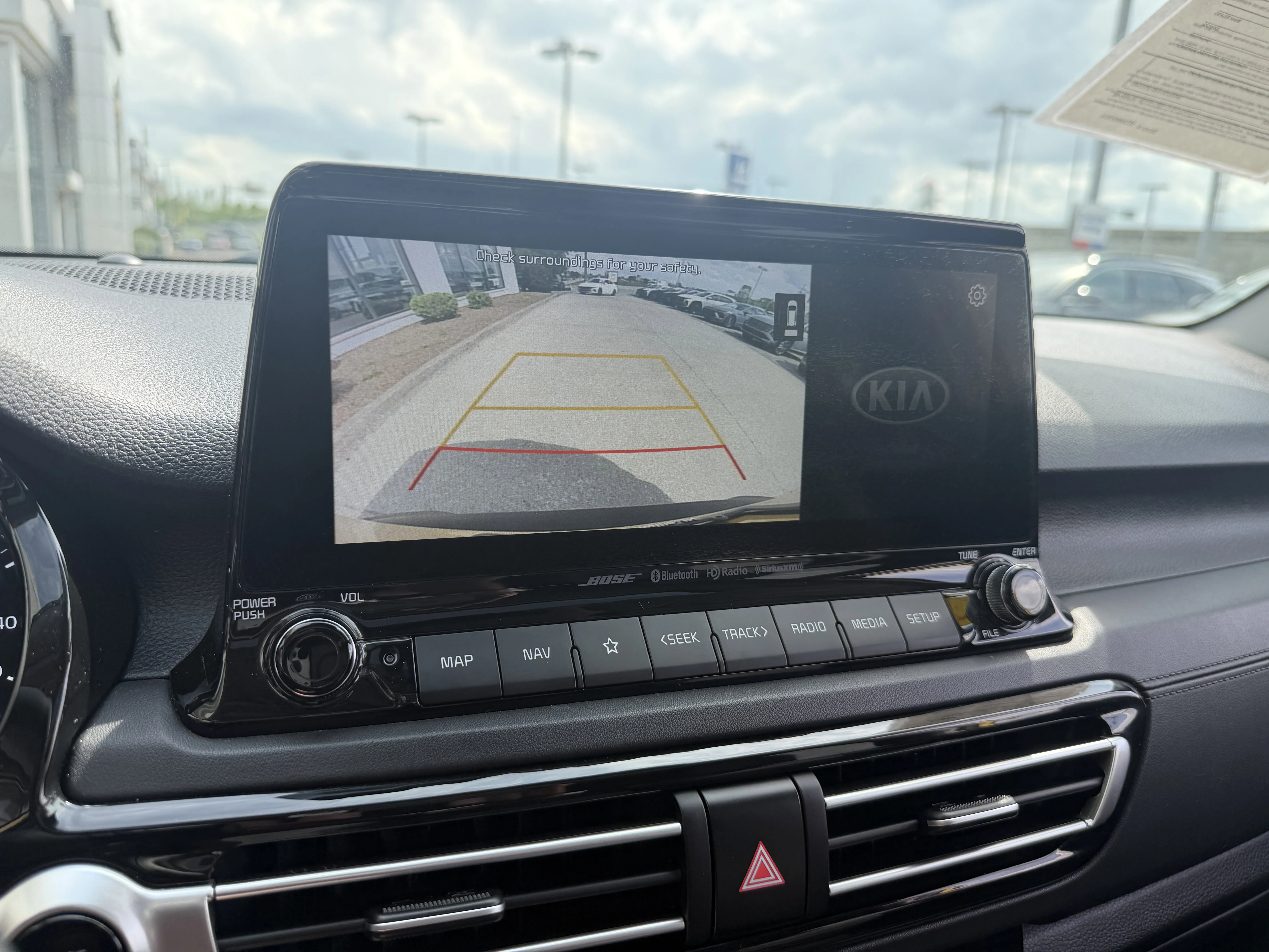 Used 2021 Starbright Yellow Kia SX image 43