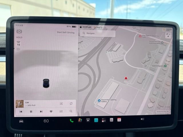 Used 2022 Black Tesla Long Range image 9