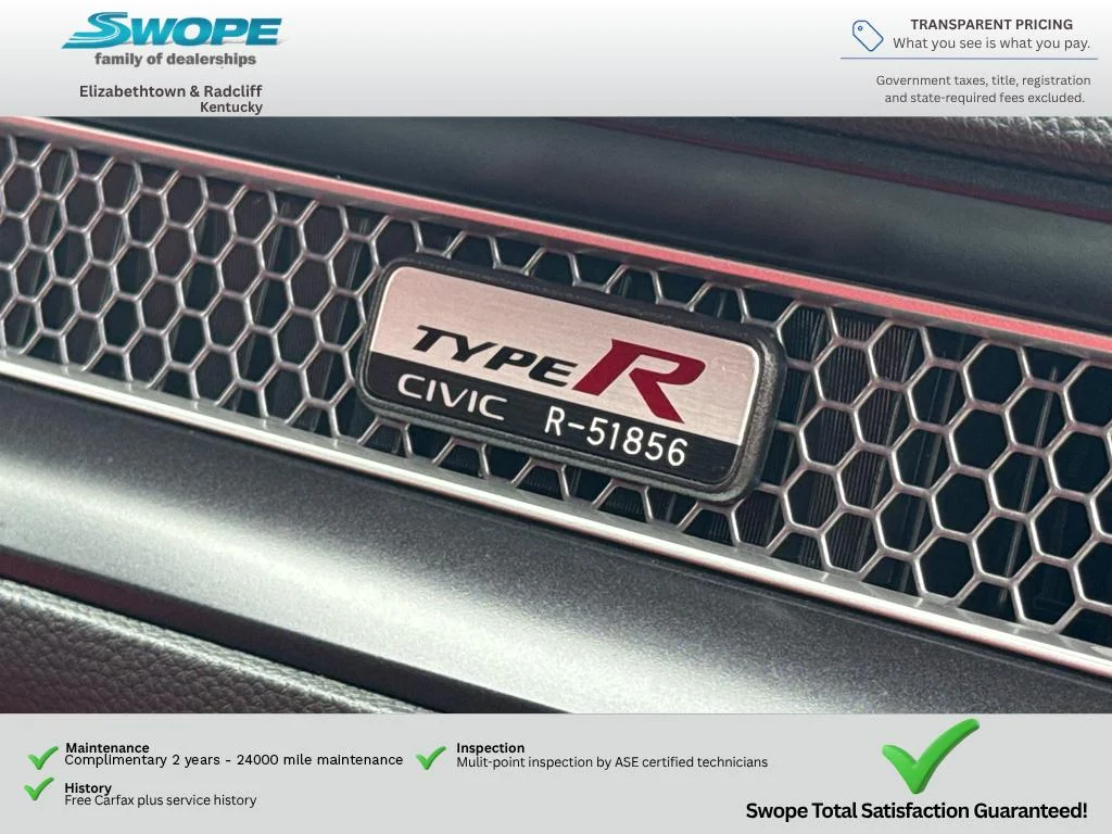 Used 2025 Championship White Honda Base image 21