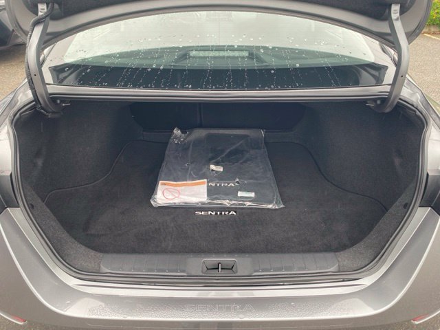 Used 2023 Gun Metallic Nissan SV image 6