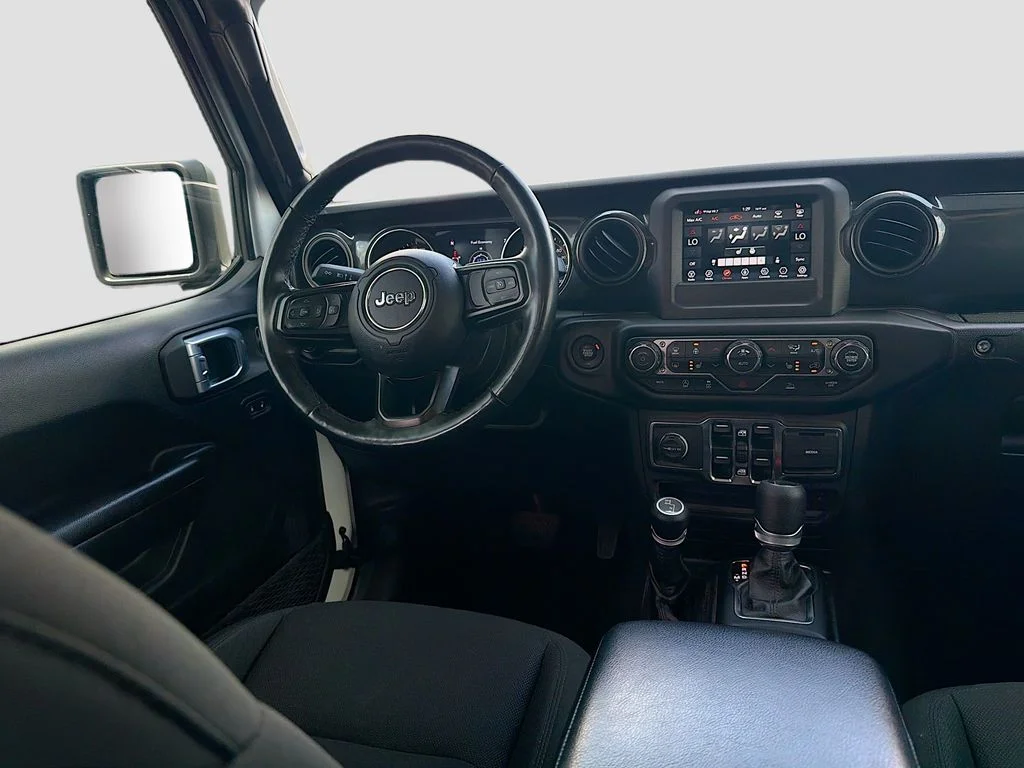 Used 2021 Bright White Clearcoat Jeep California Edition image 18
