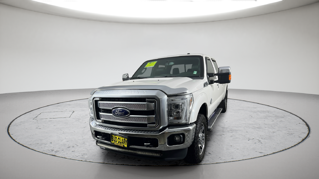 Used 2015 White Platinum Clearcoat Metallic Ford Platinum image 13