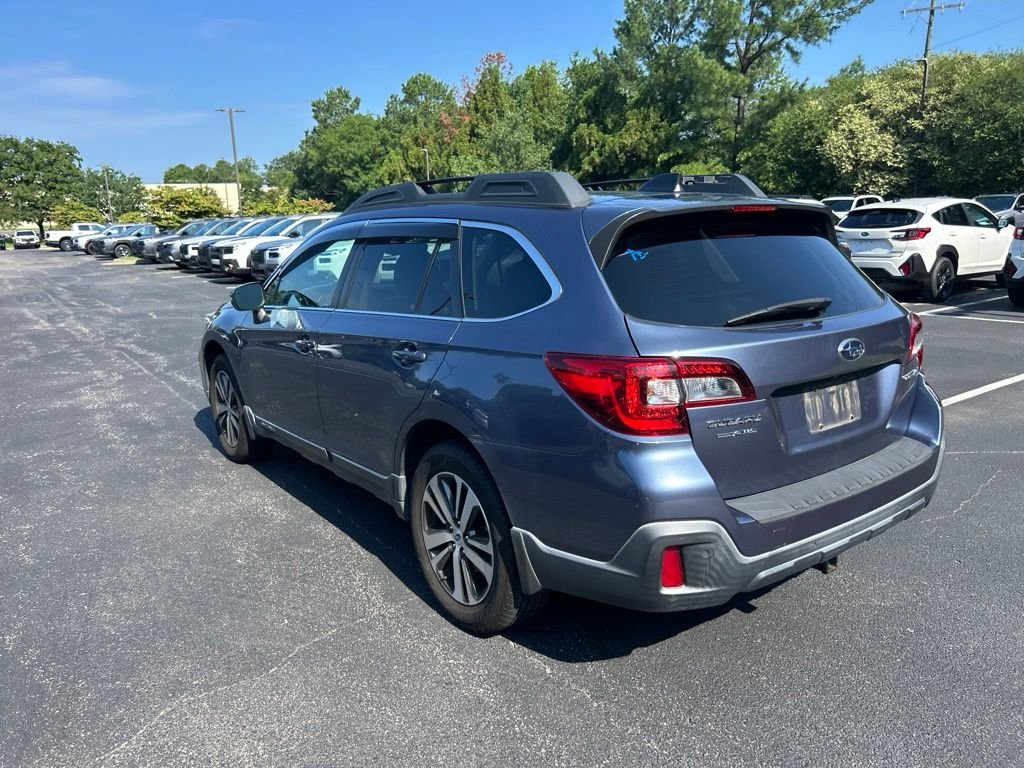 Used 2018 Blue Subaru 2.5i image 5