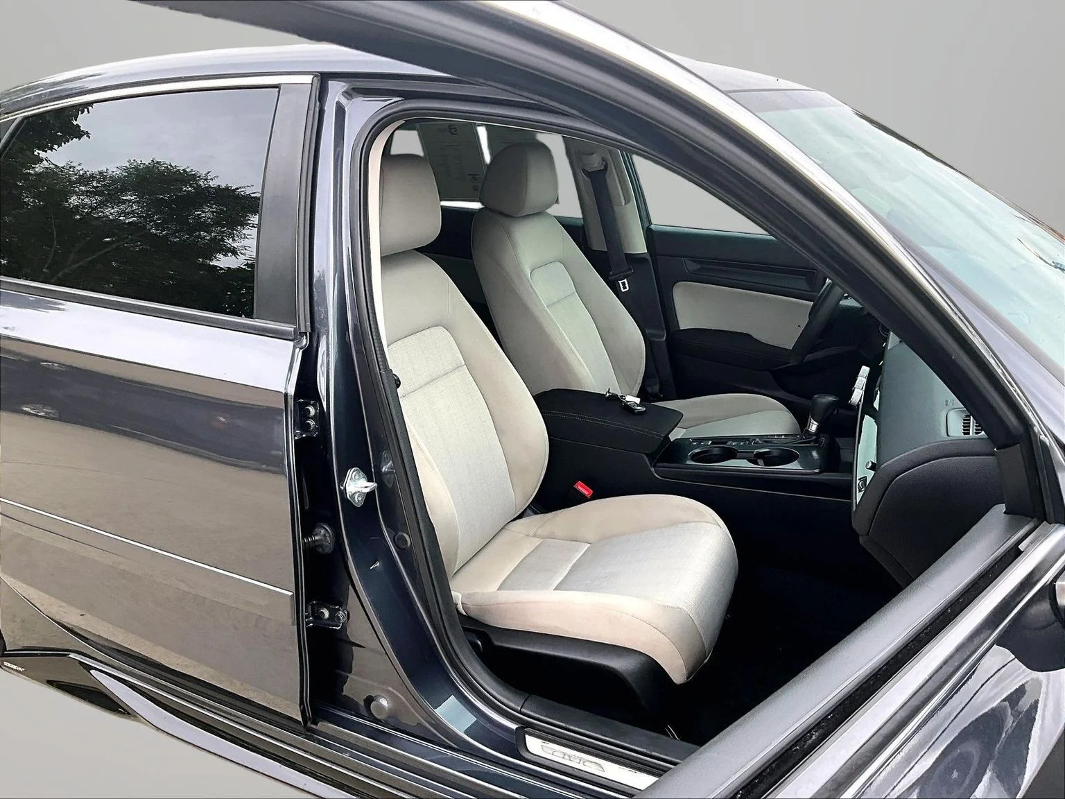 Used 2022 Gray Honda LX image 8