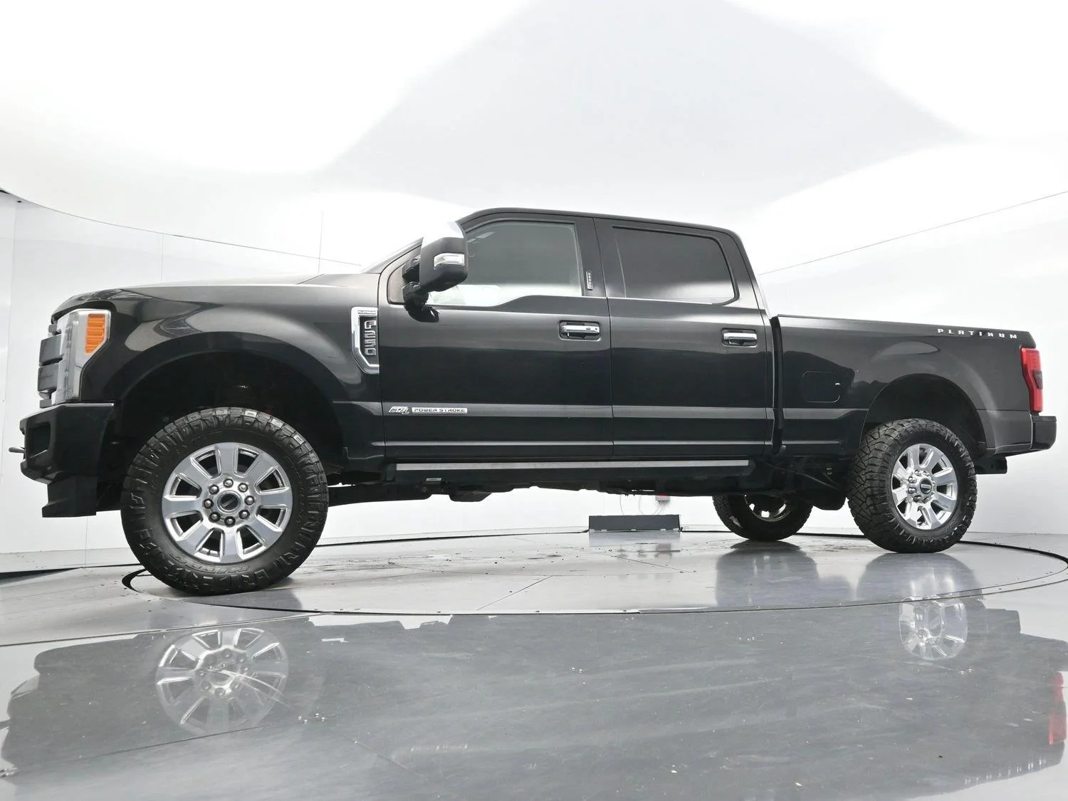 Used 2017 Shadow Black Ford Platinum image 50