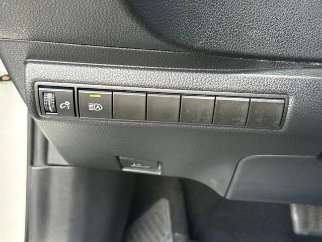 Used 2020 White Toyota SE image 40