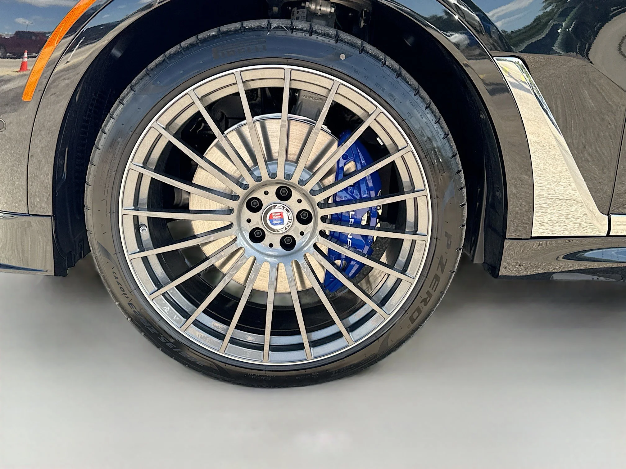 New 2026 Black Sapphire Metallic BMW ALPINA XB7 image 44