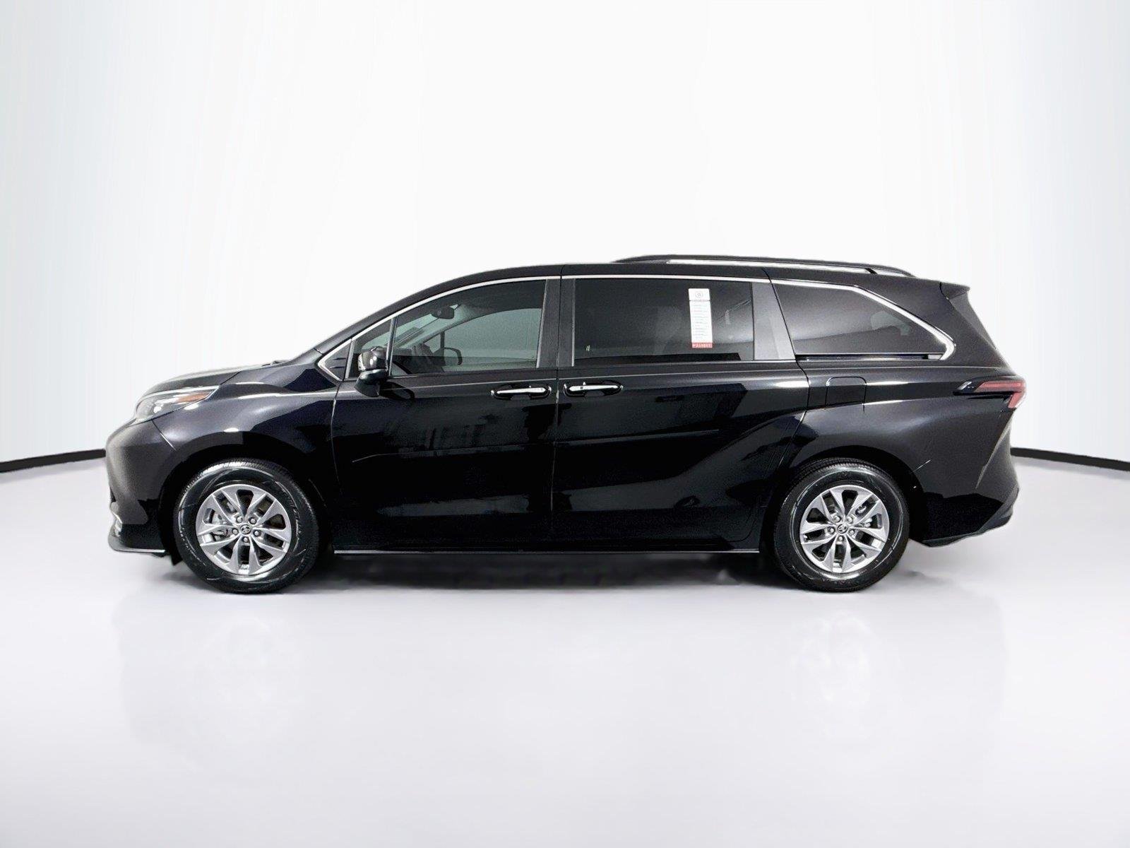 Certified Used 2024 Midnight Black Metallic Toyota XLE 8-Passenger image 13