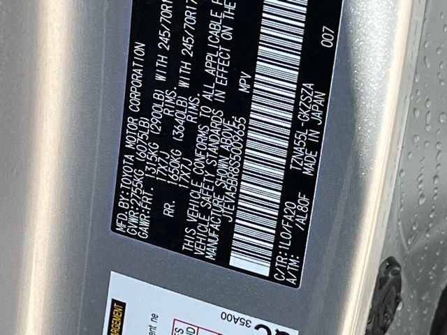 Used 2025 Cutting Edge Toyota SR5 image 33
