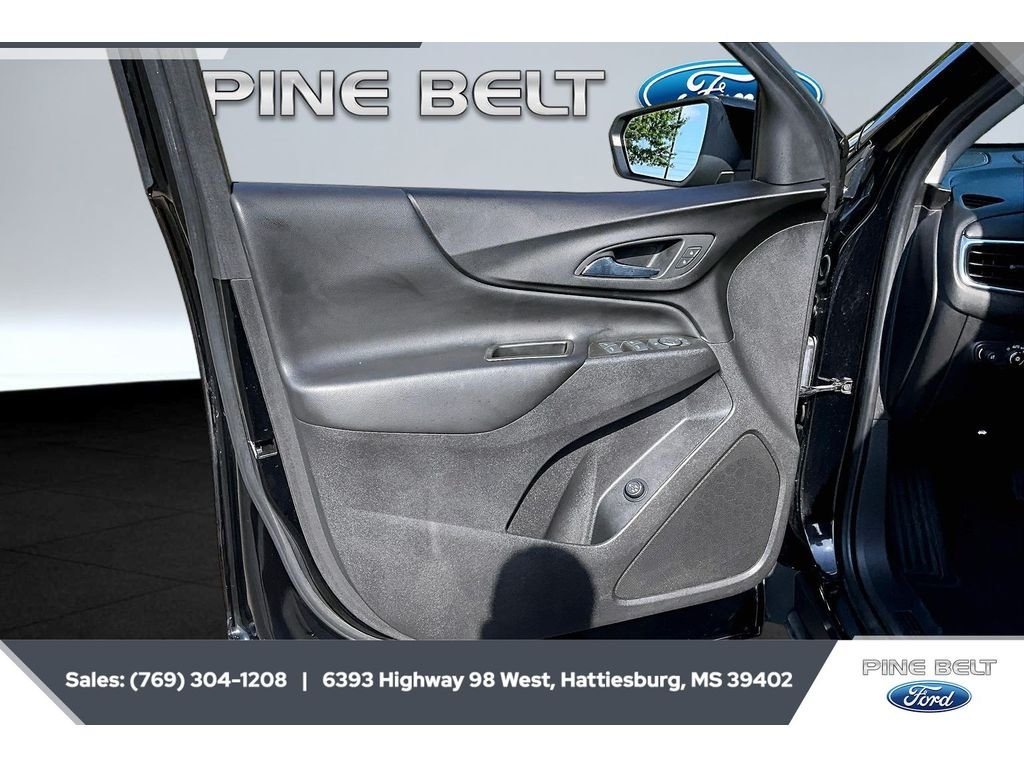 Used 2022 Mosaic Black Metallic Chevrolet LT image 17