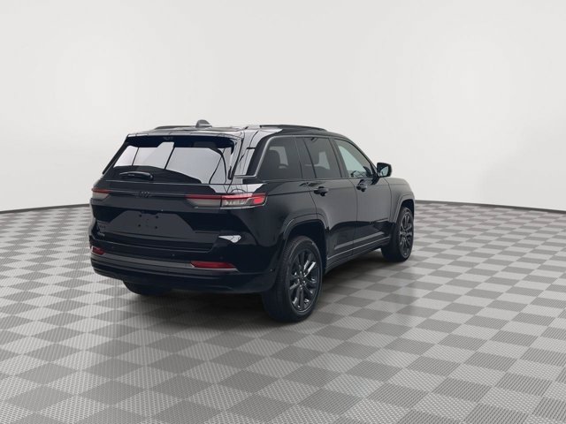 Used 2026 Diamond Black Crystal Pearlcoat Jeep Limited Reserve image 42