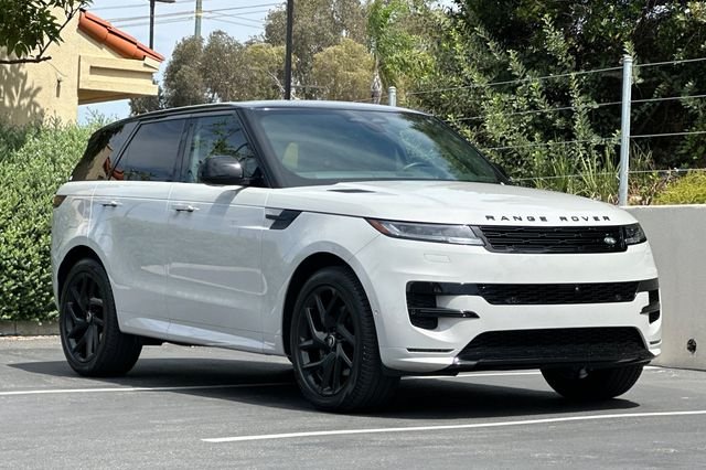 Used 2025 Gray Land Rover Dynamic SE image 7