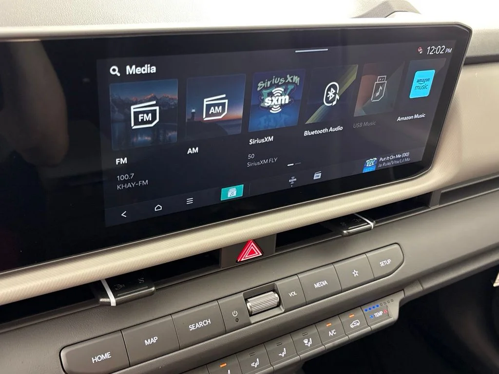New 2027 Frost Blue / Black Roof Kia S image 34