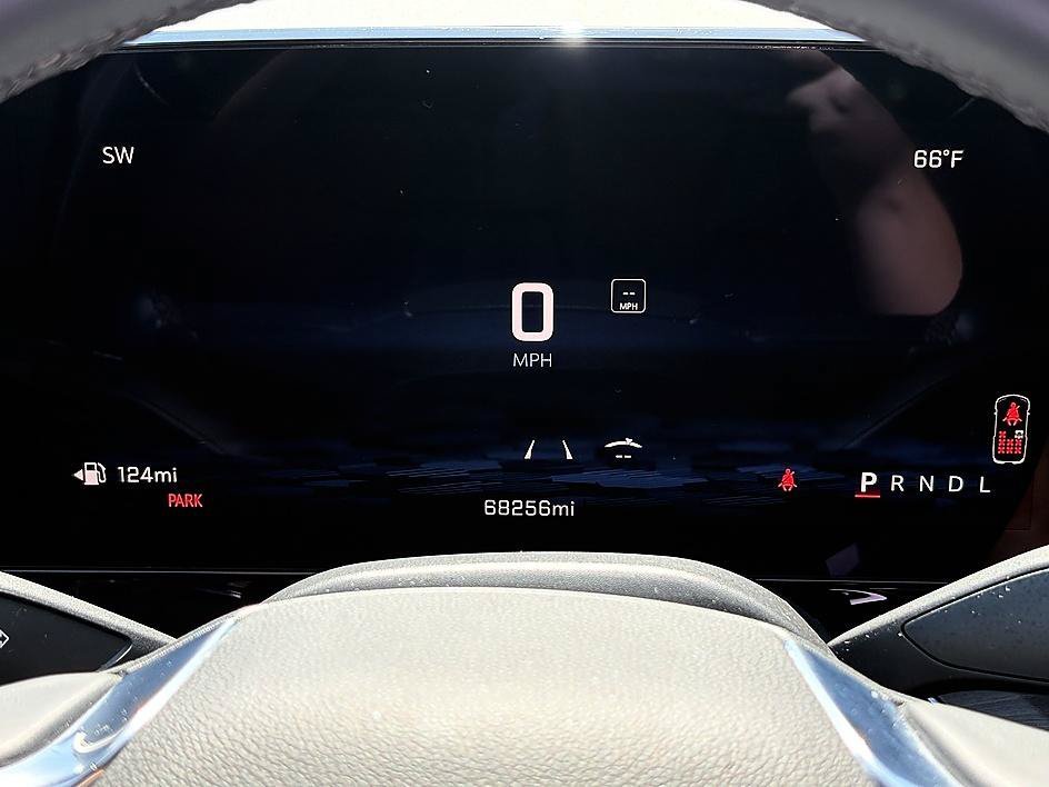 Used 2025 Black Chevrolet LT image 18