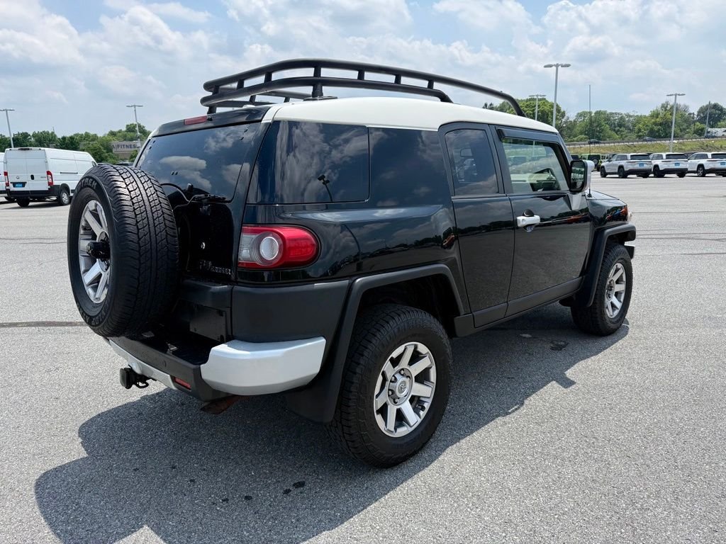 Used 2014 Black Toyota Base image 5