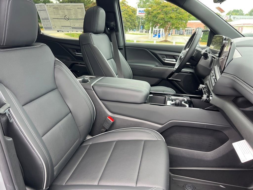 2026 Chevrolet Silverado EV LT - Photo 33