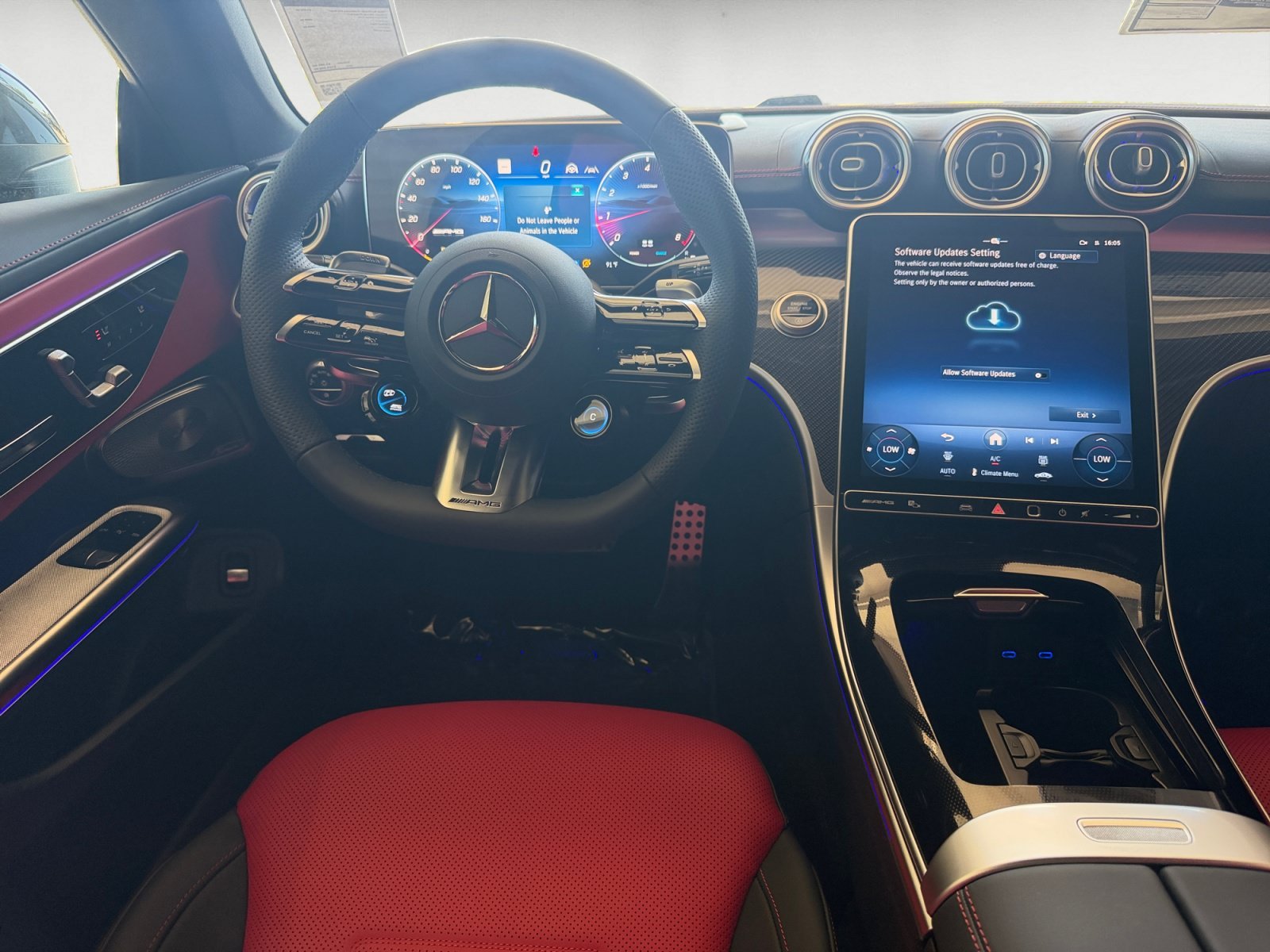 New 2027 MANUFAKTUR Patagonia Red Metallic Mercedes-Benz AMG® CLE 53 4MATIC+ Coupe image 39