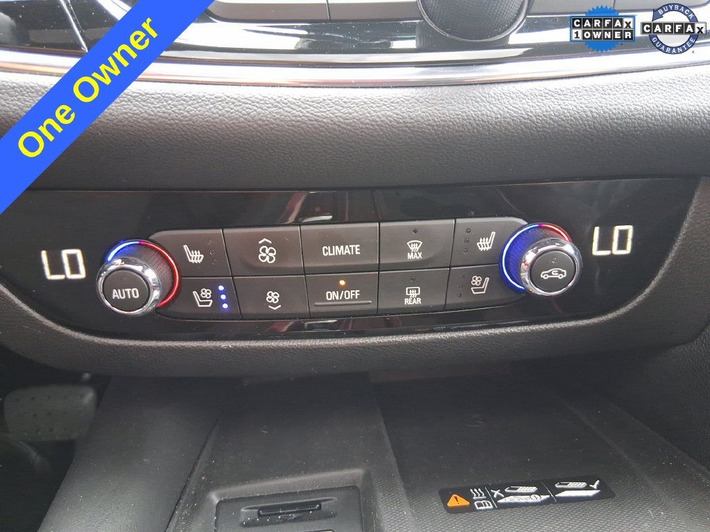 Used 2023 Black Buick Avenir image 21