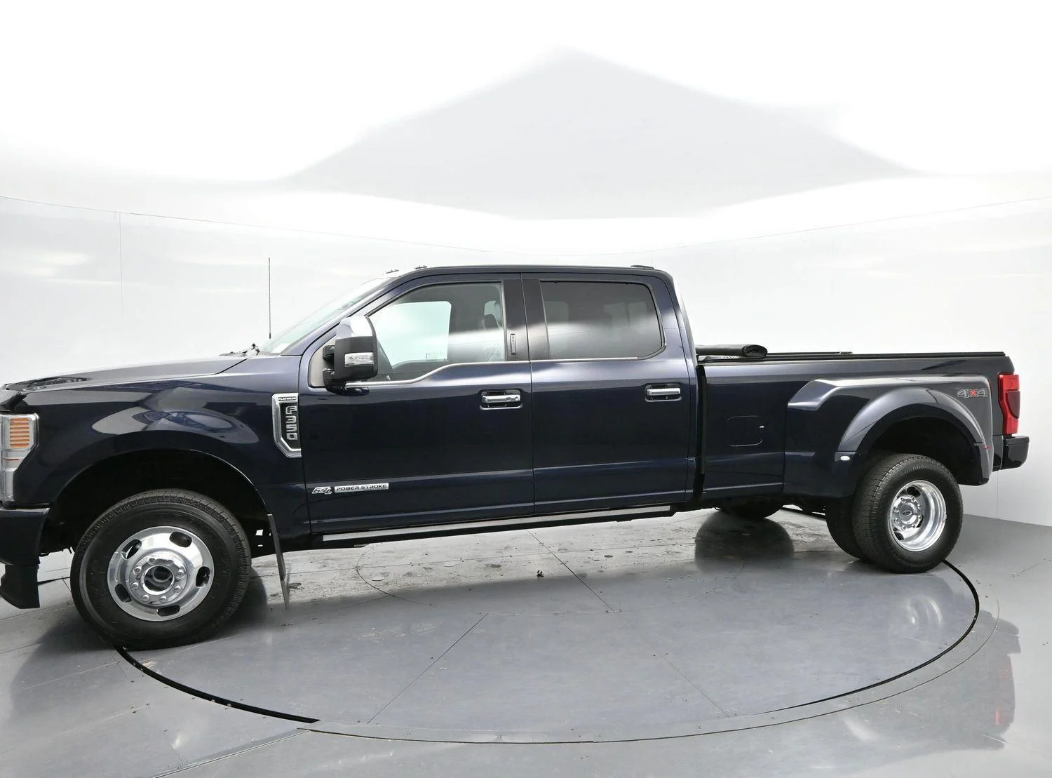 Used 2022 Antimatter Blue Metallic Ford Platinum image 4