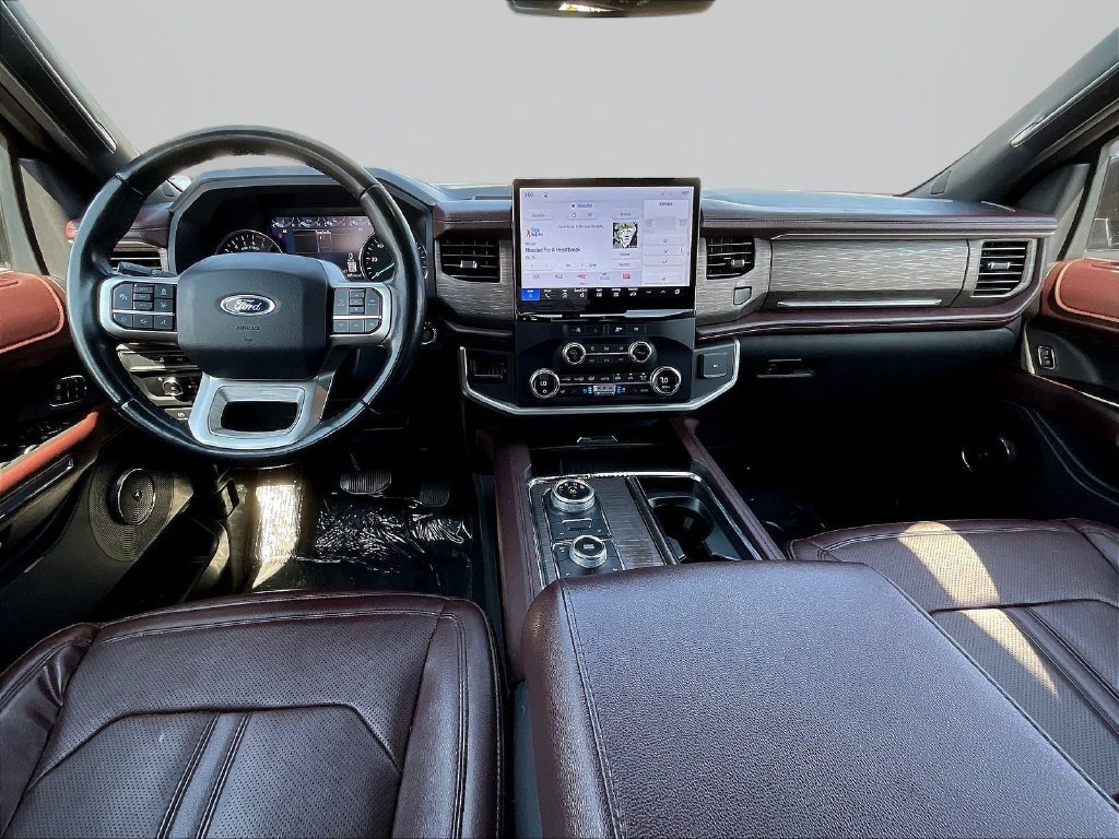Used 2024 Gray Ford Limited image 7