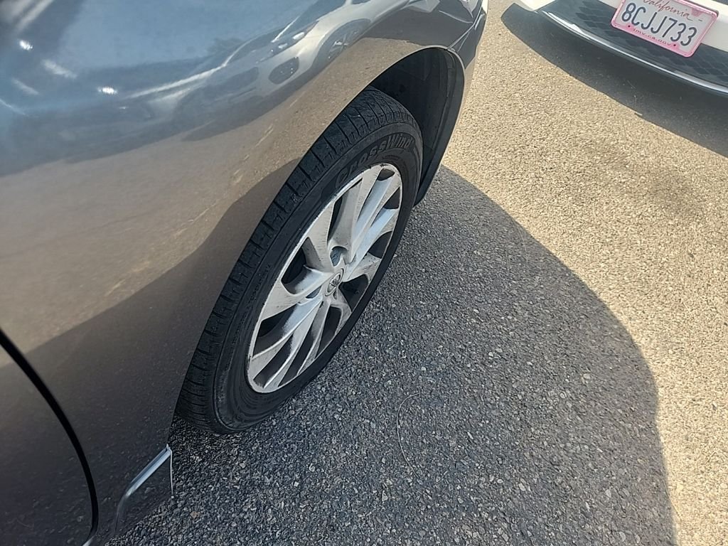 Used 2019 Gray Nissan SV image 15
