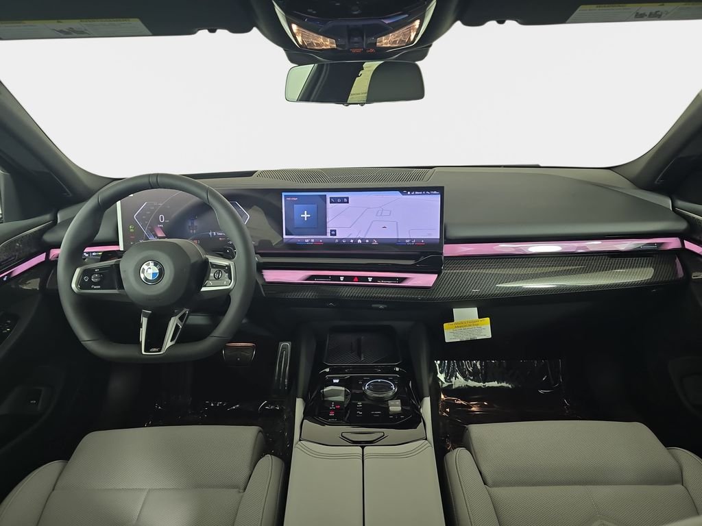 New 2027 Tanzanite Blue II Metallic BMW 540i xDrive image 12