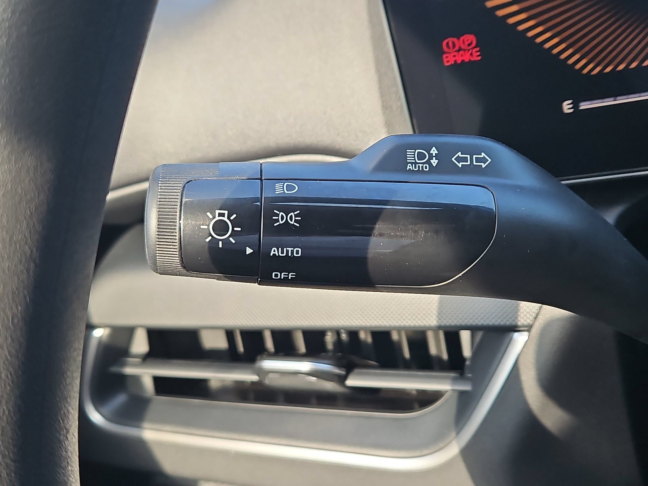 New 2026 Steel Gray Kia LXS image 20