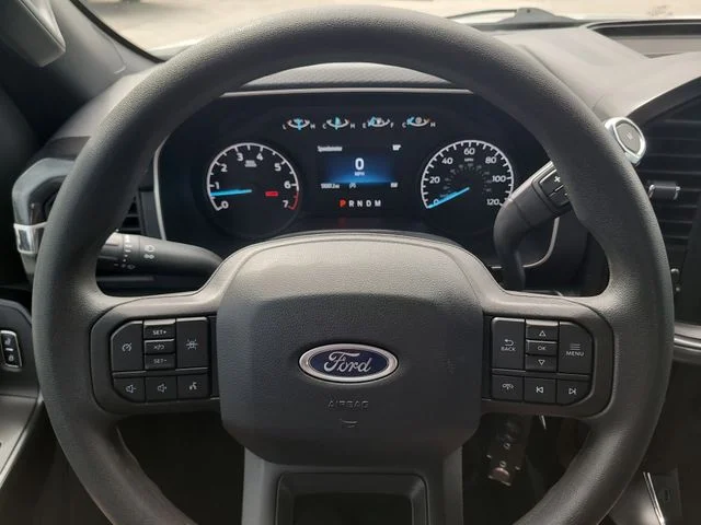 Used 2023 White Ford XL image 29