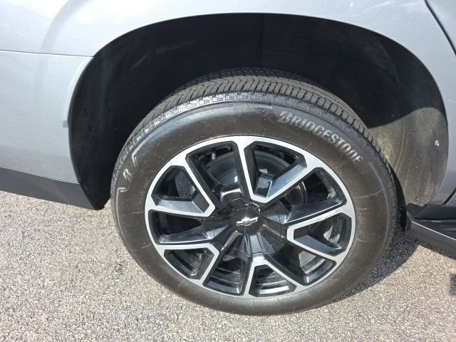 Used 2023 Gray Chevrolet RST image 11