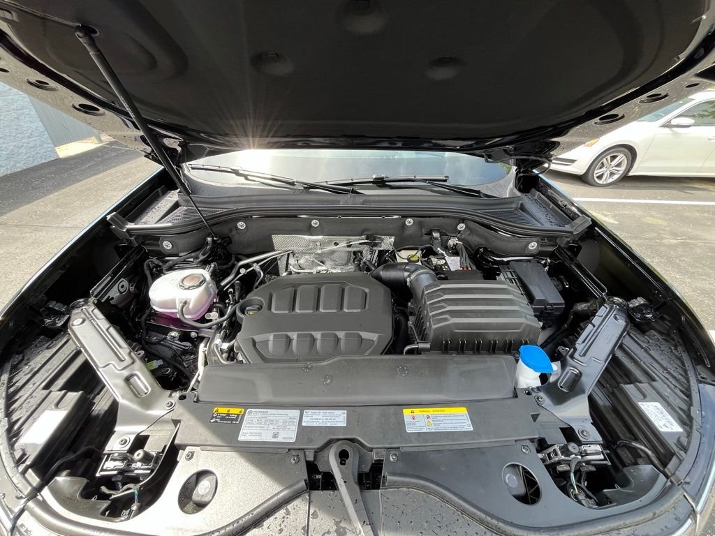 New 2026 Black Volkswagen 2.0T SEL image 28