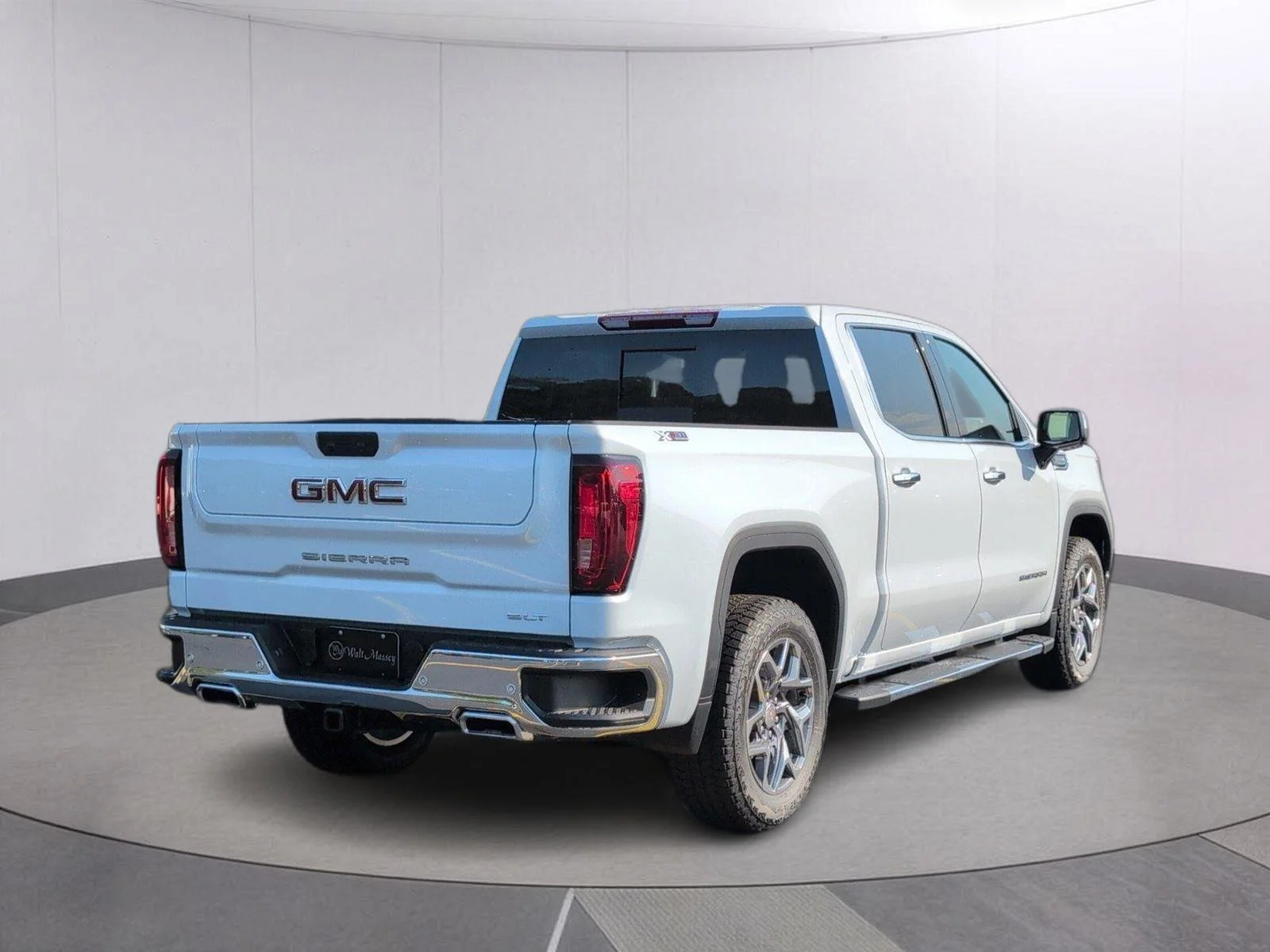 New 2026 Glacier White Tricoat GMC SLT image 6
