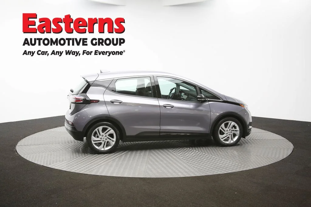 Used 2023 Gray Chevrolet 1LT image 39