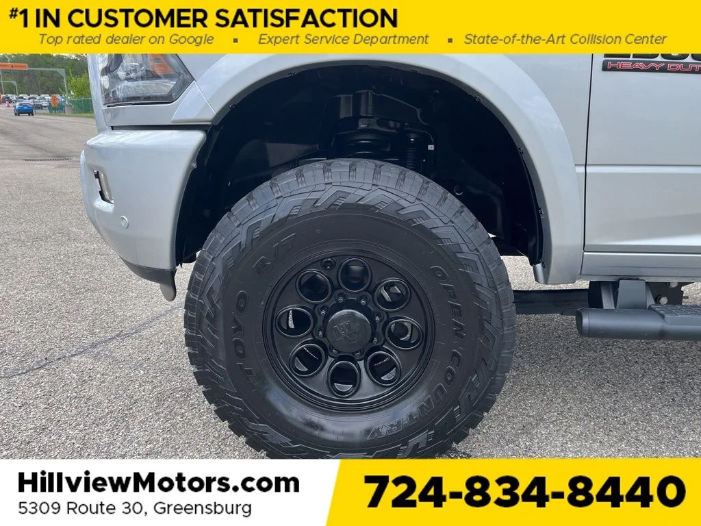 Certified Used 2017 Bright Silver Clearcoat Metallic Ram Laramie image 11