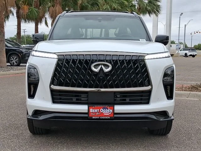 New 2026 2T RADIANT WHIT INFINITI Sport 4WD image 2