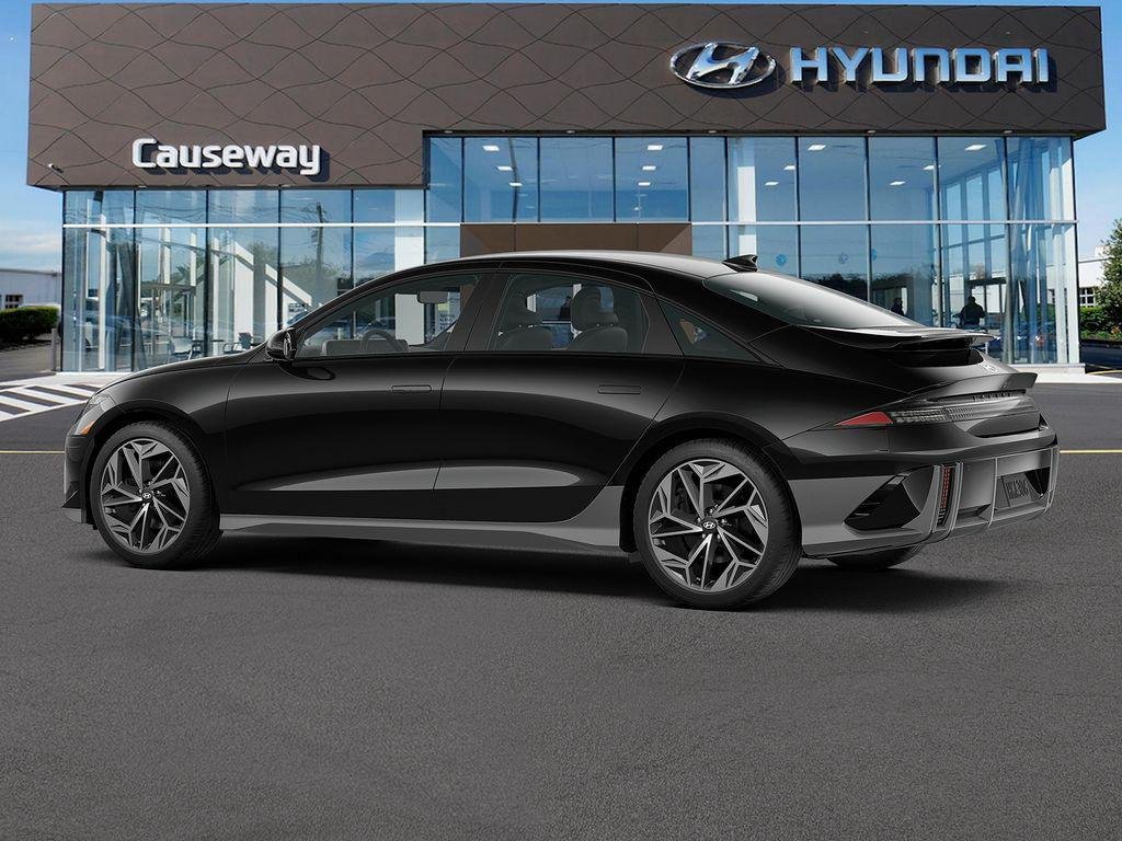 New 2023 Black Hyundai SEL image 16