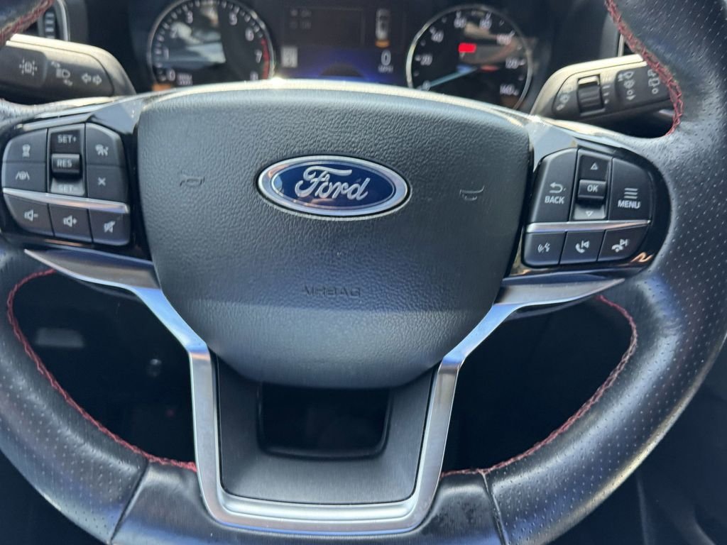 Used 2023 Gray Metallic Ford ST-Line image 26