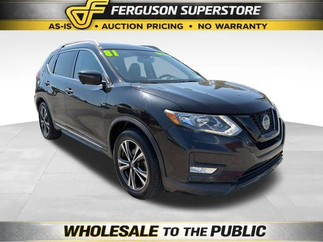 Used 2018 Black Nissan SL image 1