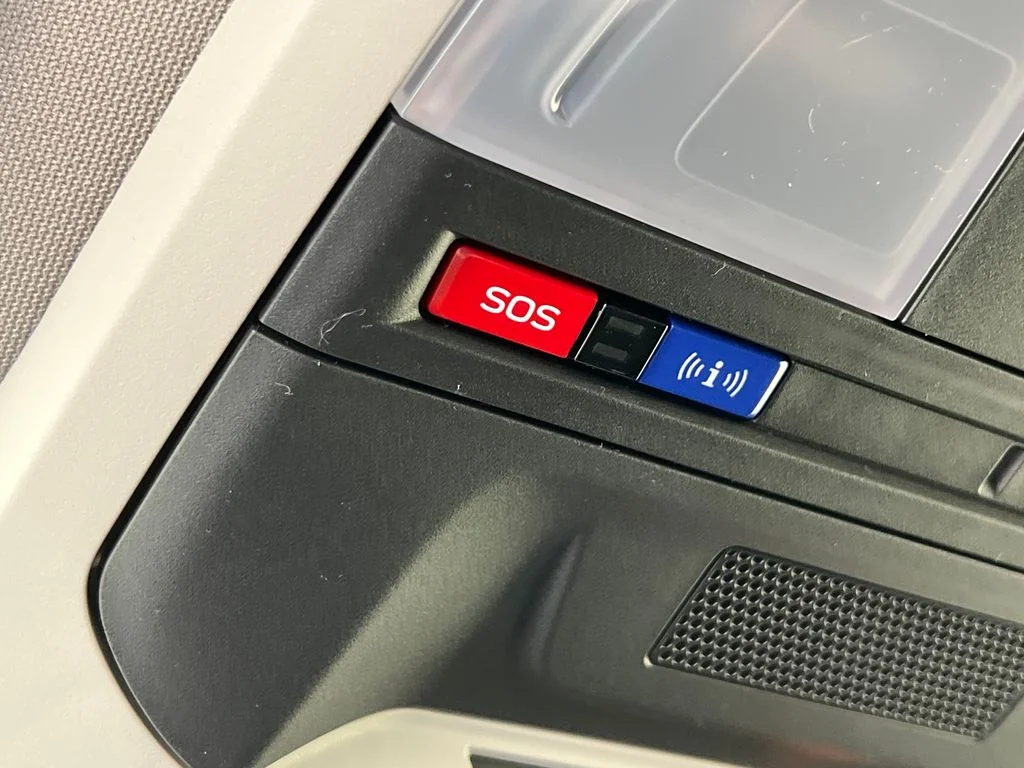 New 2026 SAPPHIRE BLUE PEARL Subaru Limited Hybrid image 35