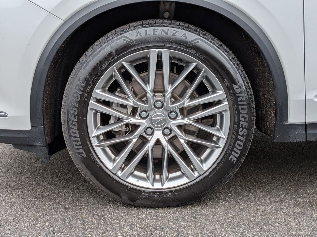Used 2023  Acura Advance image 36