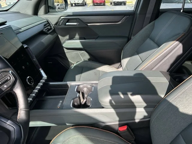 Used 2025 Black GMC AT4 image 32