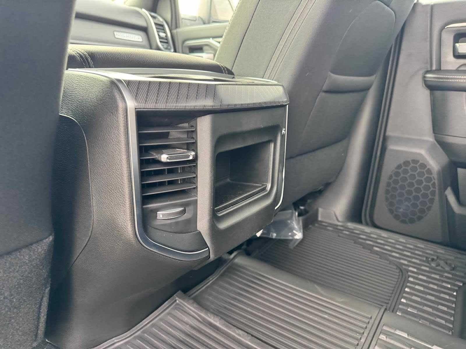 2026 RAM 2500 Big Horn - Photo 37