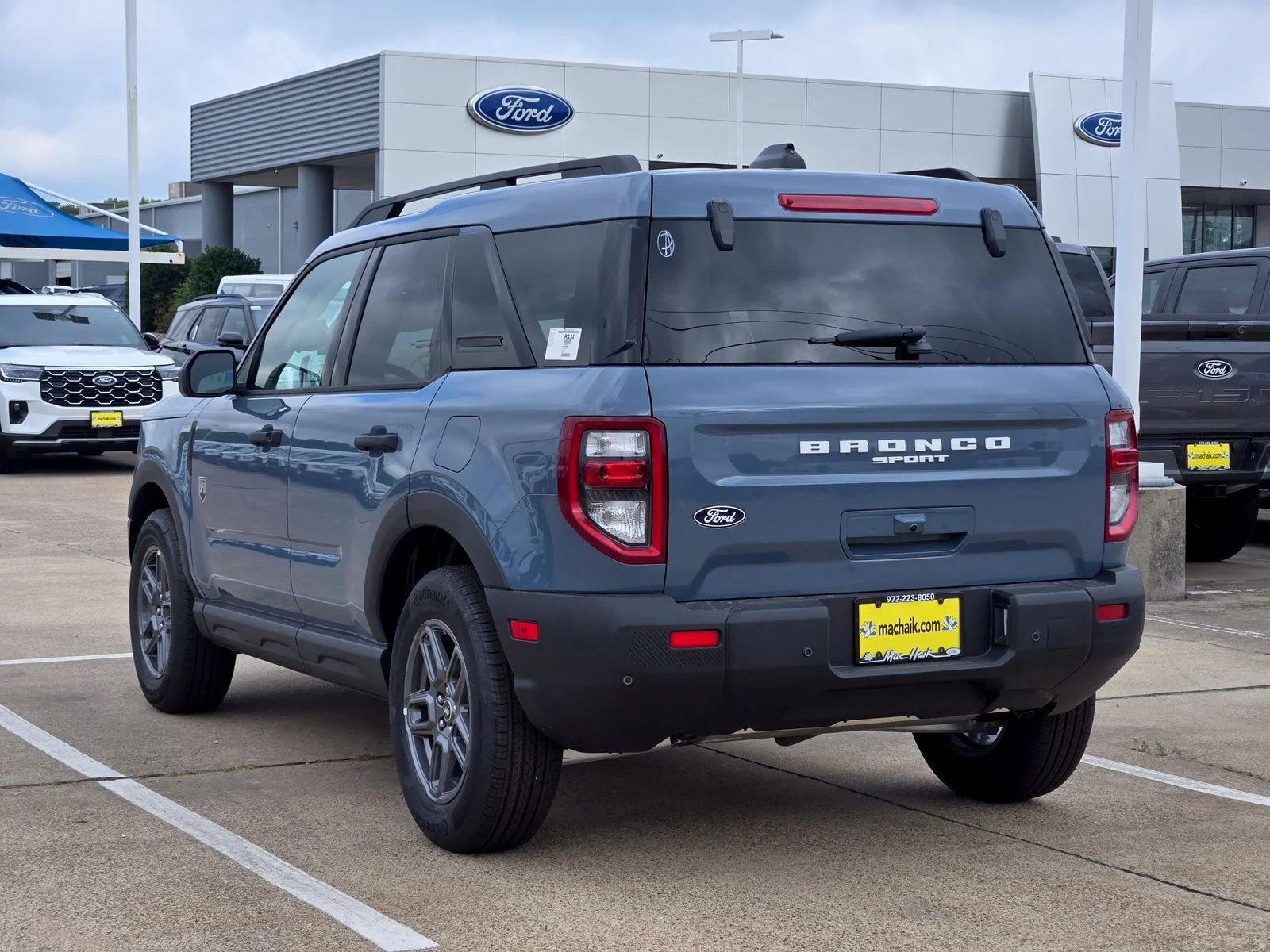 New 2026 Azure Gray Metallic Tri-Coat Ford Big Bend® image 4