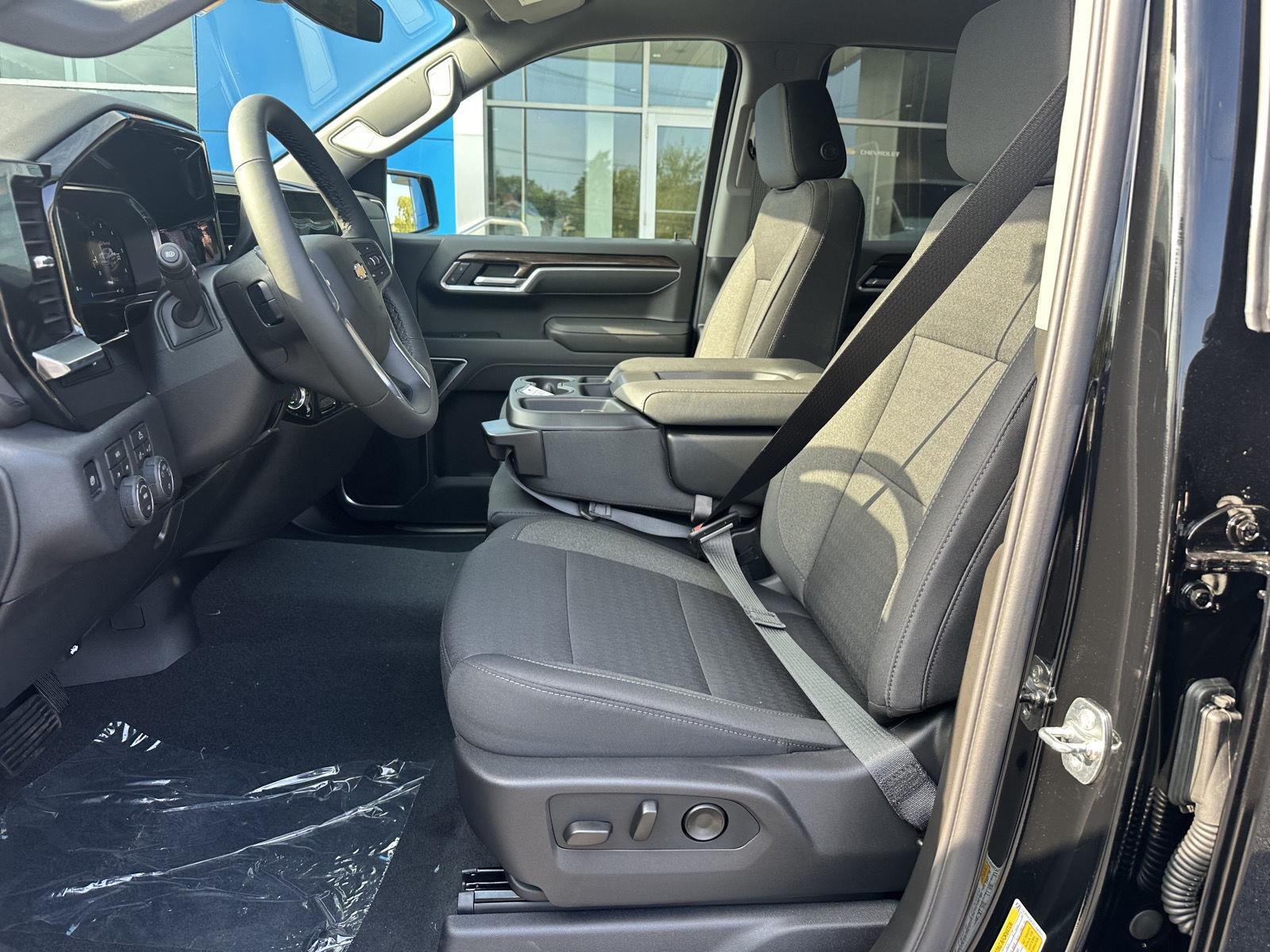 2026 Chevrolet Silverado 1500 LT - Photo 21