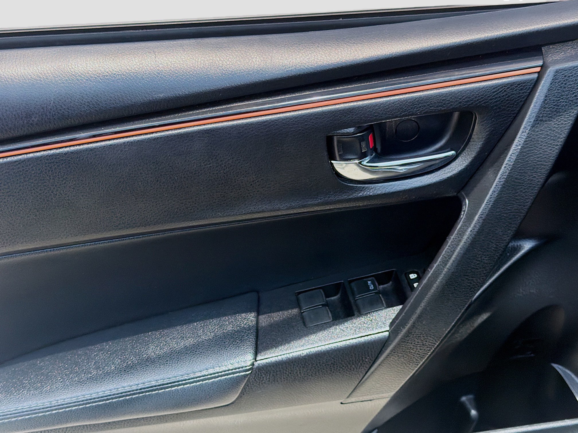 Used 2019 Slate Metallic Toyota SE image 16