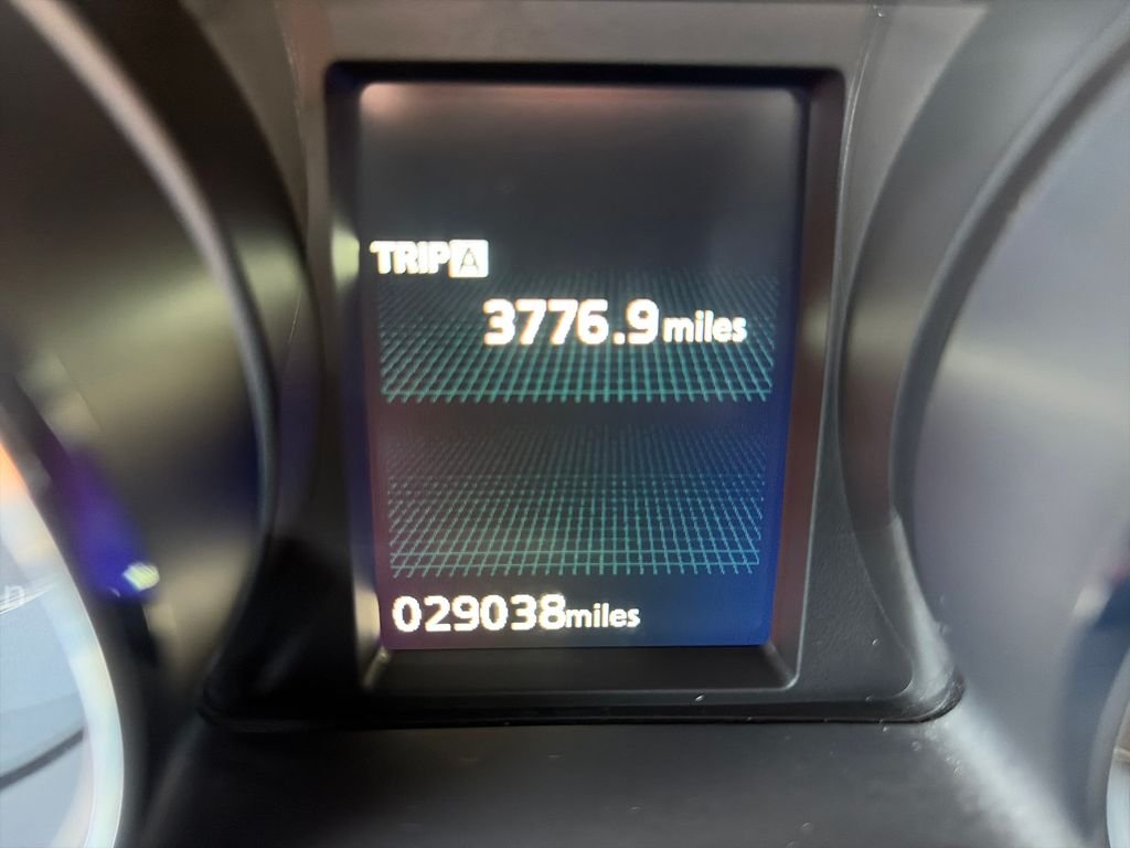 Used 2025 Blue Mitsubishi 2.0 SE image 16