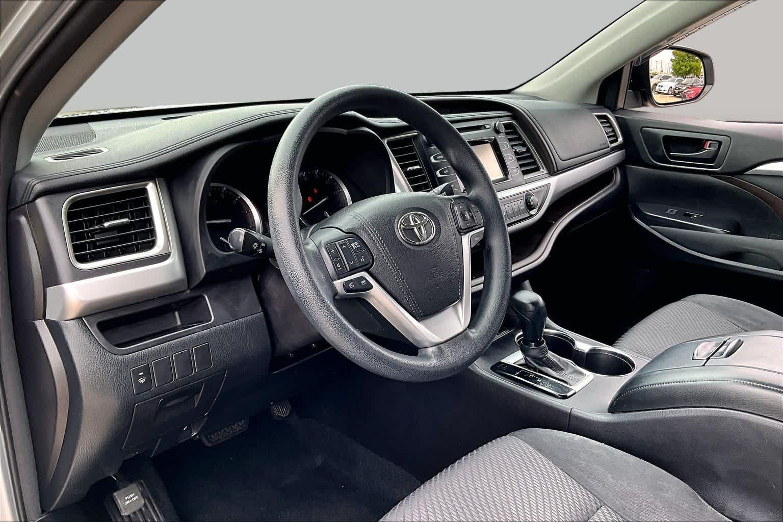 Used 2016 Silver Sky Metallic Toyota LE image 15